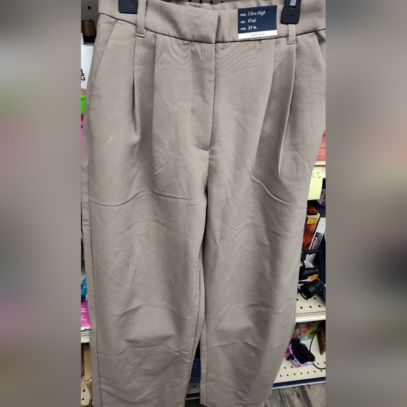 NWT ABERCROMBIE & FITCH Tailored Ultra High Rise Wide Leg Pant, Curve Love 27 4L - Picture 1 of 3